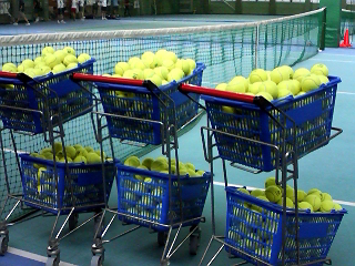 tennis_balls2.jpg